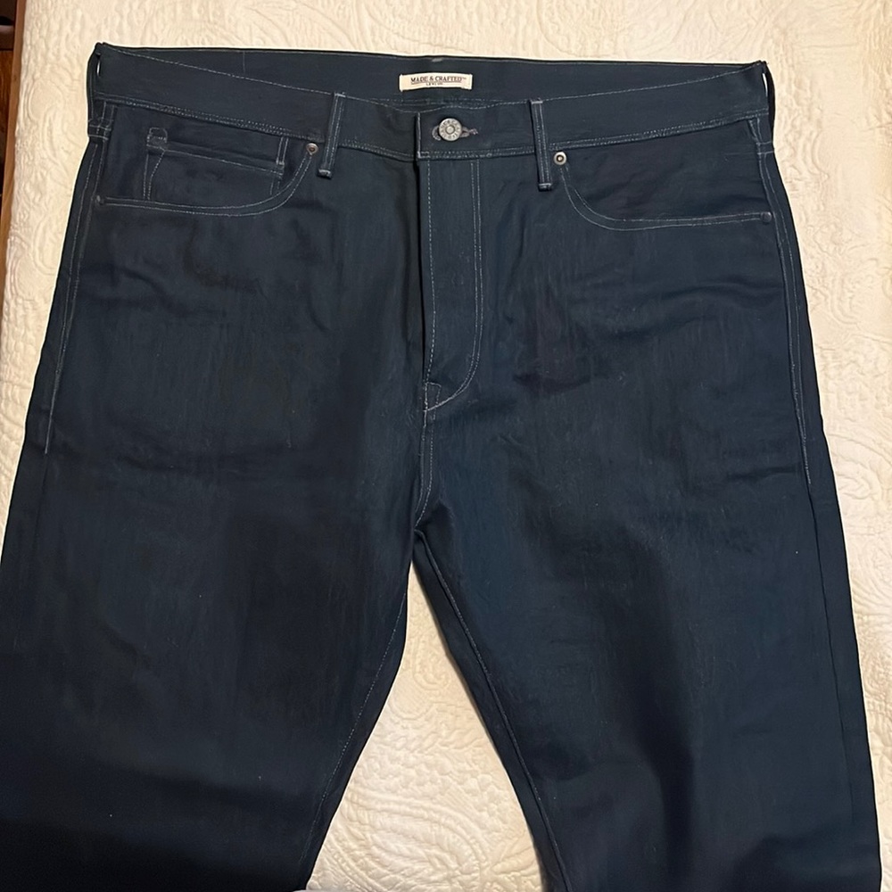 Men’s Levi’s jeans - new